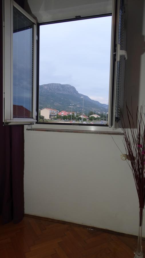 Guest House Mamut คาชเตลา ภายนอก รูปภาพ